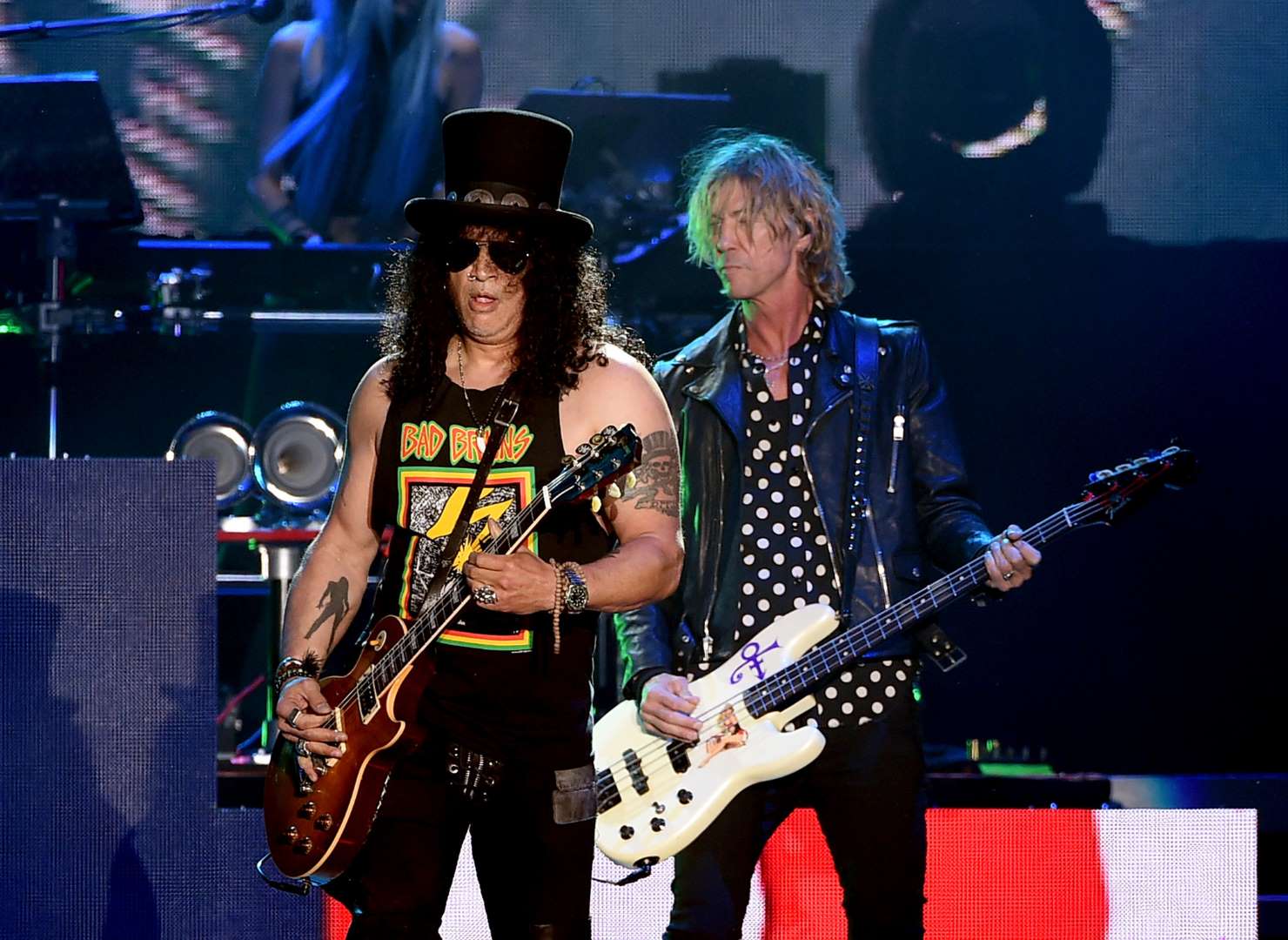 http://www.lea.co.ao/images/noticias/Slash tem estado a trabalhar com Duff McKagan.jpg